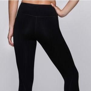 NWOT Lorna Jane Black Leggings